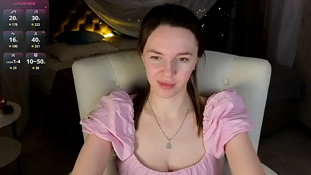 molly_crystal's cam snapshot