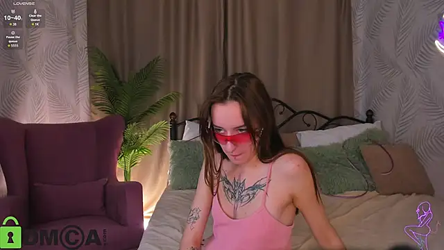 Hi__Karuuu's cam snapshot