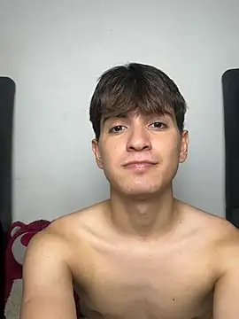 Naim_TheKing's cam snapshot