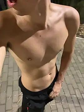 Liam_Moss's cam snapshot