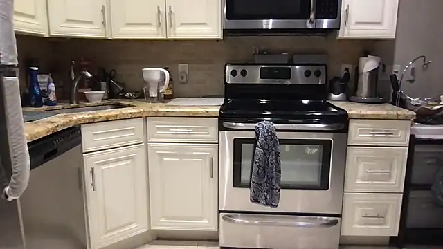 BigGuyMuscle's cam snapshot