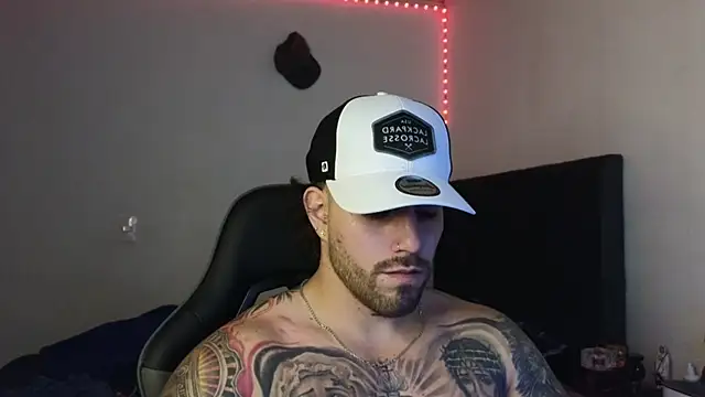 Ades_Lowe live sex cam