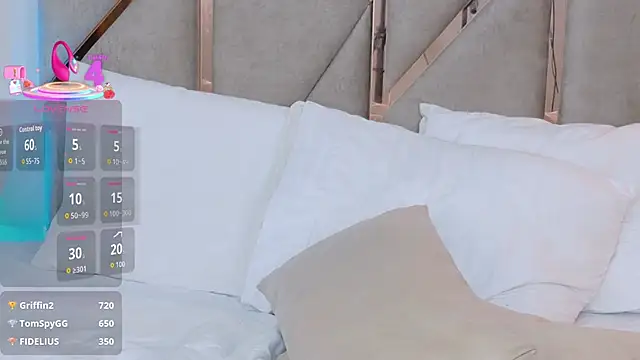 Lola_King's cam snapshot