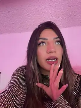 chiquitica_4's cam snapshot