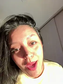 kenndall_21 live sex cam