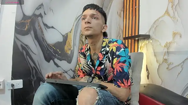 Straight_Guy22's cam snapshot