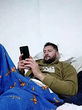 Erickpritz_xh's cam snapshot