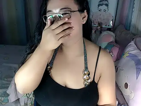 hersheykisses07's cam snapshot