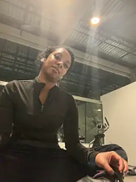 Your_Paris live sex cam