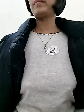 love_sexy090's cam snapshot