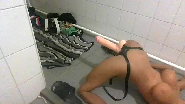 BartIsHorny's cam snapshot