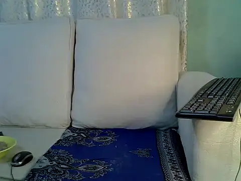 Caryyyl's cam snapshot