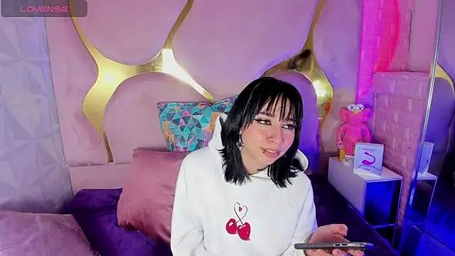 NaniiSisy's cam snapshot