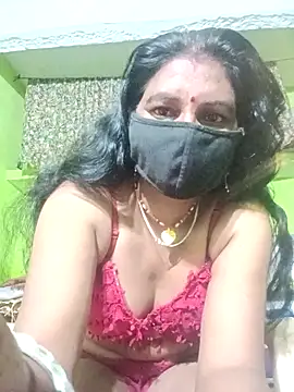 YOURFIVAA's cam snapshot