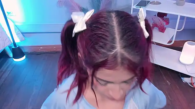 KathiaSaenz_'s cam snapshot