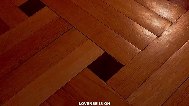 CaseySanchious's cam snapshot