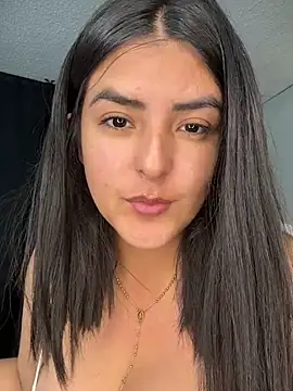 kim_zaratte live sex cam