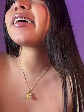 AuroraFiore live sex cam