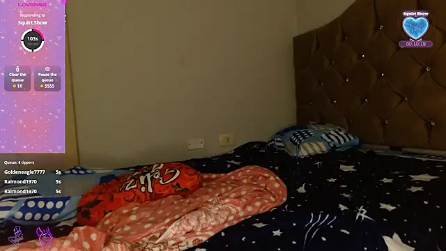 DependableAdmiral878's cam snapshot