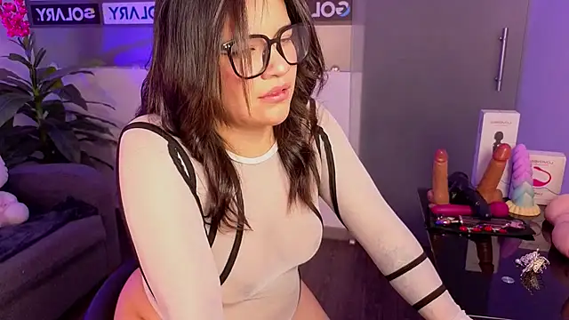 Amy_hoy69 live sex cam