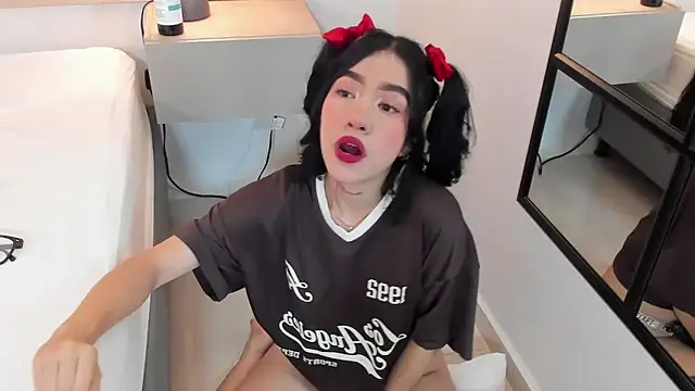 dolleyes10's cam snapshot