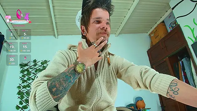 Gold_Loyal77's cam snapshot