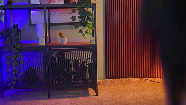 RavennaDArcy's cam snapshot