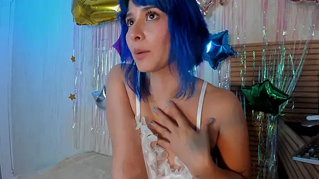 Ramona_Flower's cam snapshot