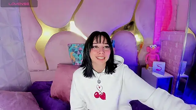 NaniiSisy's cam snapshot