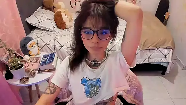 _dayanne_'s cam snapshot