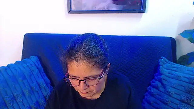 Linda_banks_'s cam snapshot