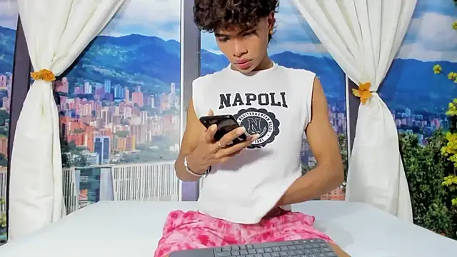 MilthonDelis's cam snapshot