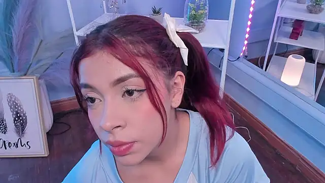 KathiaSaenz_'s cam snapshot