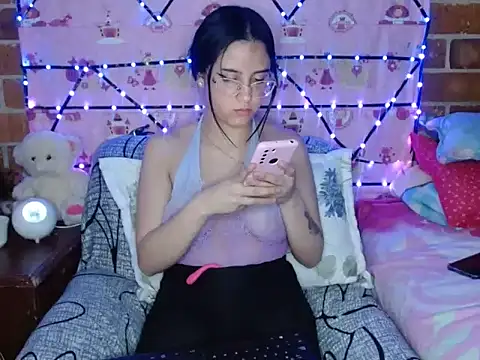 LunaVinxxen's cam snapshot