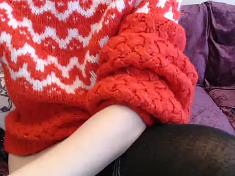 35Gece35's cam snapshot