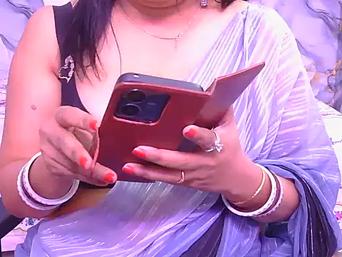 Its-ishikaa's cam snapshot