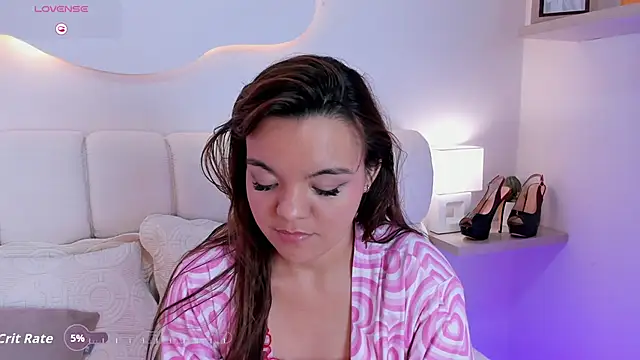 emilyrouss-'s cam snapshot