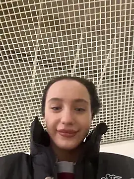 MiaTee's cam snapshot