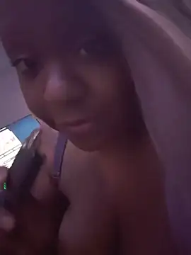 6lue6a6y69's cam snapshot