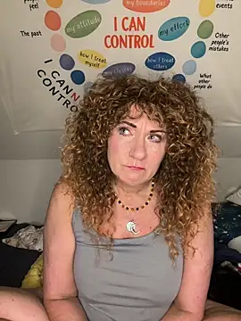 SuzyCatzz's cam snapshot