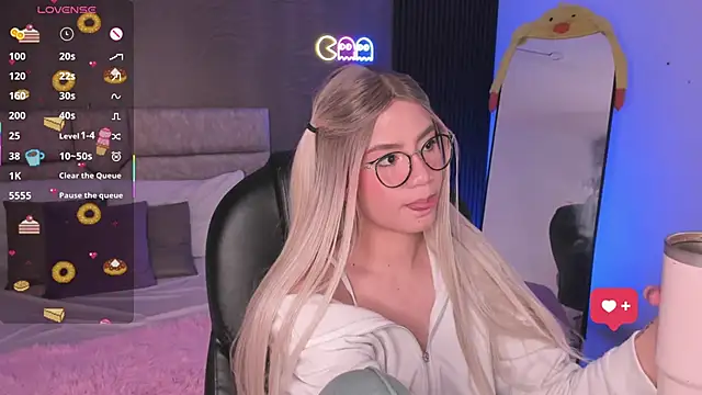 Arinextdoor live sex cam