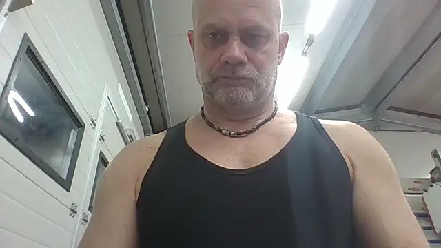 Boomerhun live sex cam