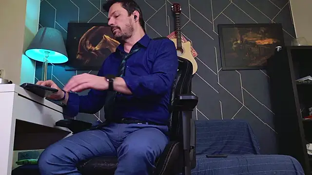 ChrisKox live sex cam