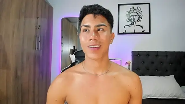 AlanNaughty live sex cam