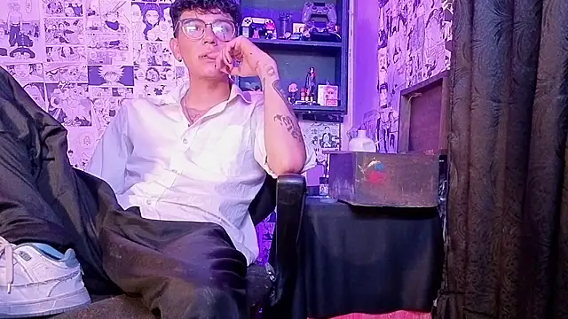 Mickey_Magic live sex cam