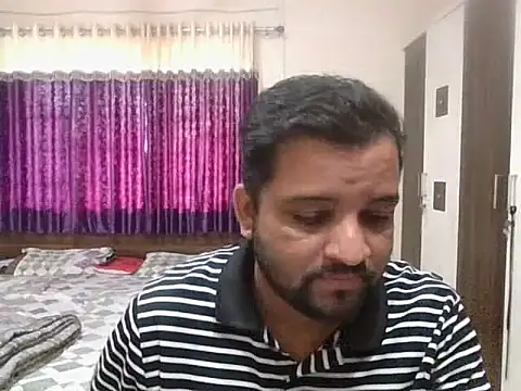 dhruv_love live sex cam