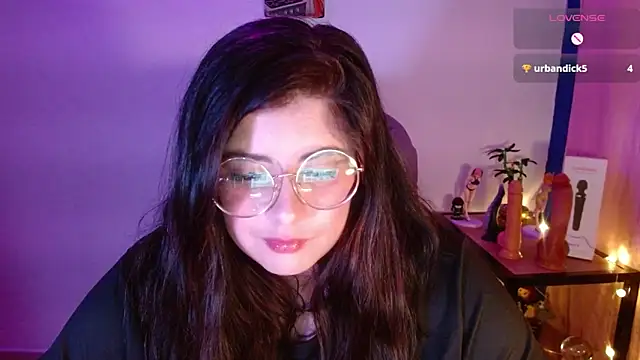 Azamy-12 live sex cam