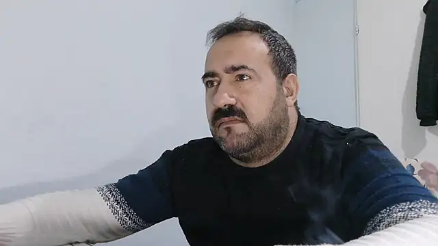 big_snakee live sex cam