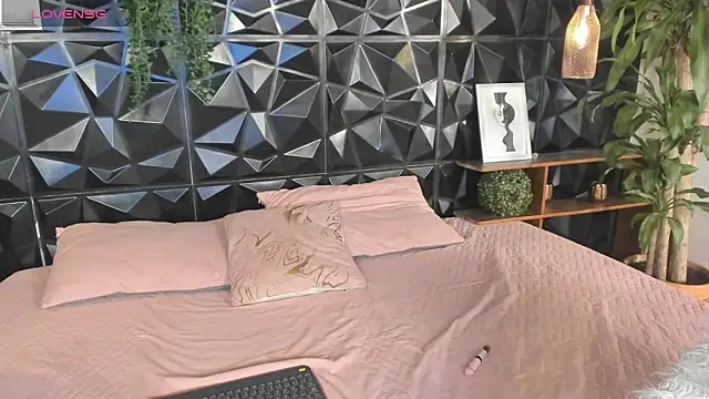 liia_marin's cam snapshot