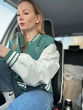 LavenderHot's cam snapshot